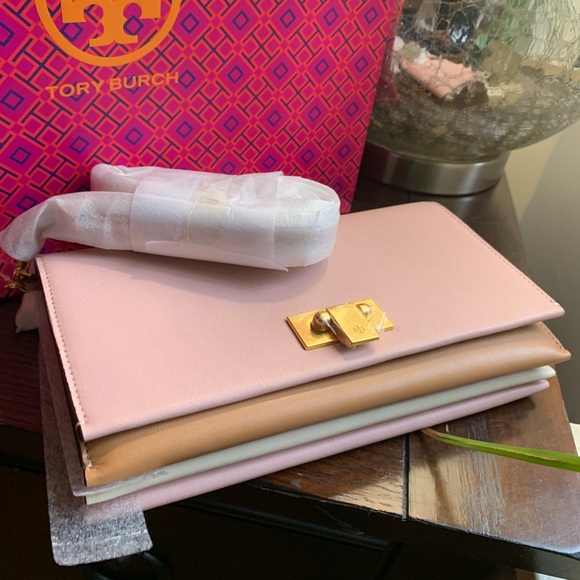 ⛔️SOLD⛔️Authentic Tory Burch leather 3 Comp.Crosby - Picture 2 of 8